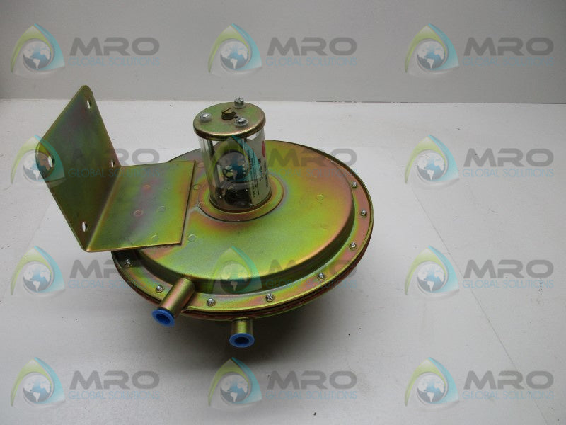 DWYER 1640-2 PRESSURE SWITCH  NSMP