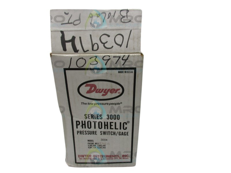 DWYER 3004C PHTOTOHELIC PRESSURE GAUGE  NSMP