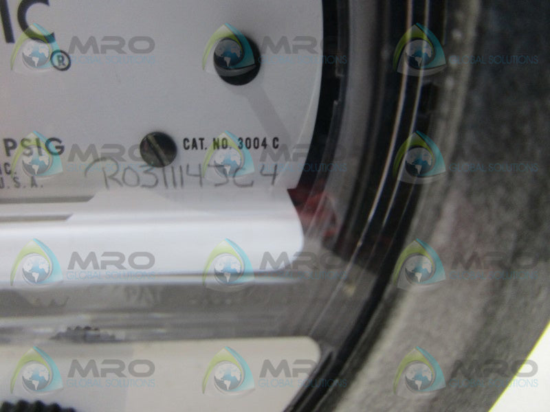 DWYER 3004C PHTOTOHELIC PRESSURE GAUGE  NSMP