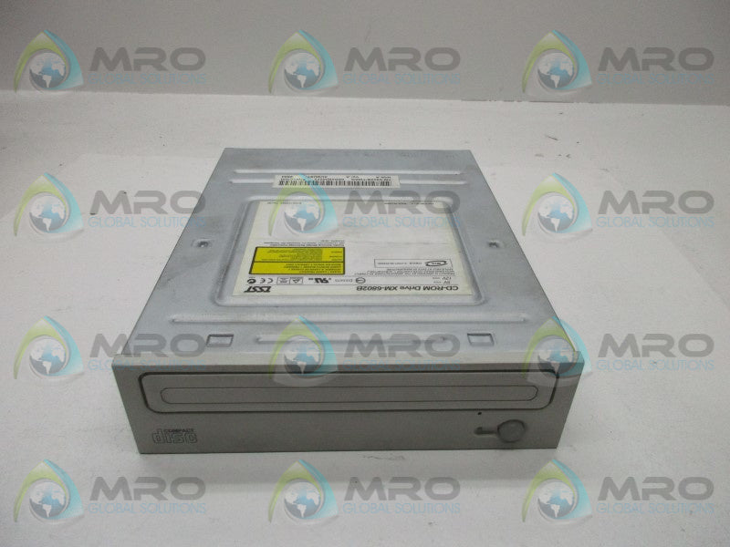 TOSHIBA XM-6802B CD-ROM DRIVE  NSMP