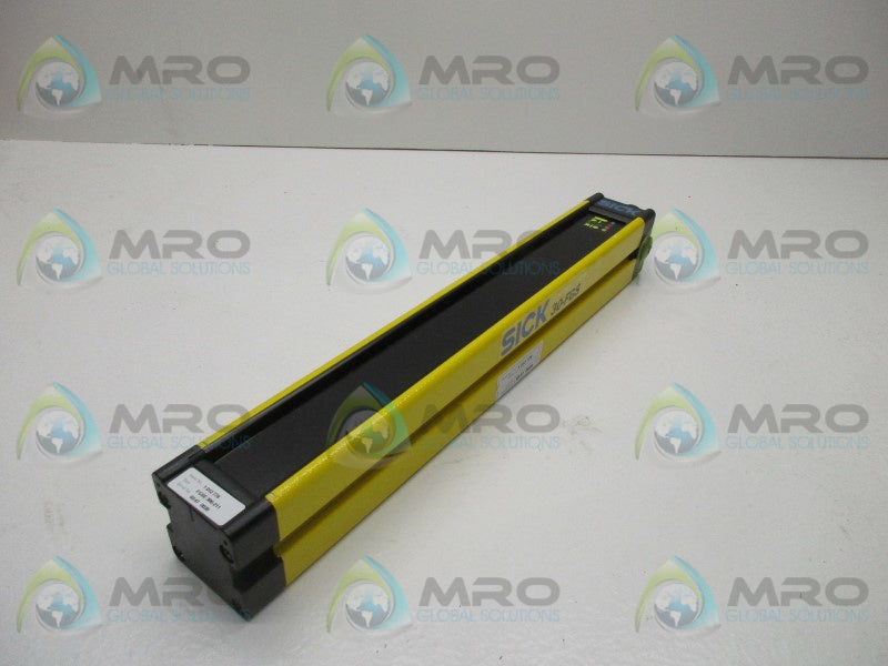 SICK FGSE-300-211 LIGHT CURTIAN SENDER 300MM  NSMP