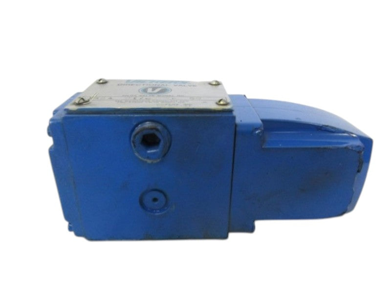VICKERS DG4S4-017B-WB-50 DIRECTIONAL VALVE  UNMP