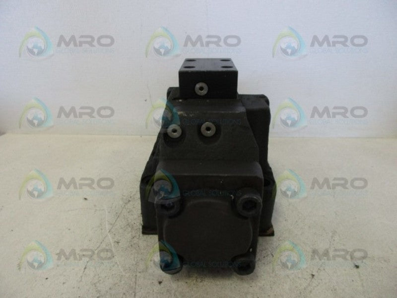 VICKERS DG3S-8-8C-10 DIRECTIONAL CONTROL VALVE  NSNP