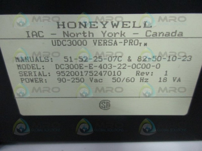 HONEYWELL DC300E-E-403-22-0C00-0 TEMPERATURE CONTROLLER  UNMP