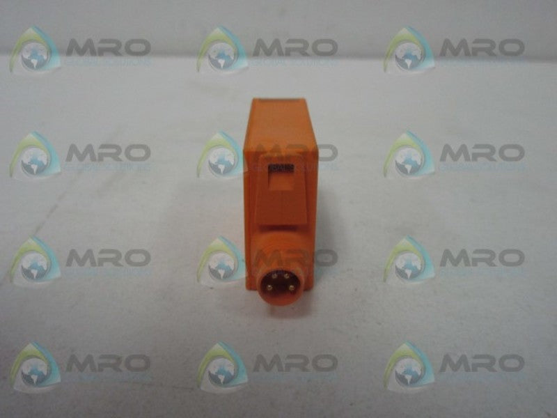 IFM EFECTOR 0J5044 DIFFUSE REFLECTION SENSOR  NSMP