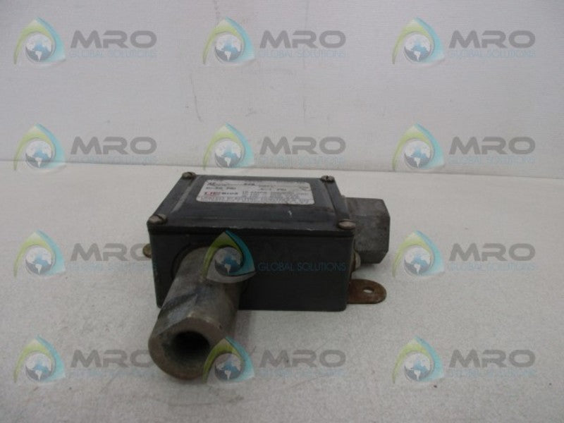 UNITED ELECTRIC J7222 PRESSURE CONTROL  UNMP