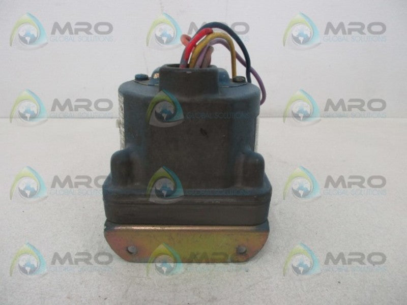 BARKSDALE D2H-H2SS DIRECTIONAL CONTROL VALVE  UNMP