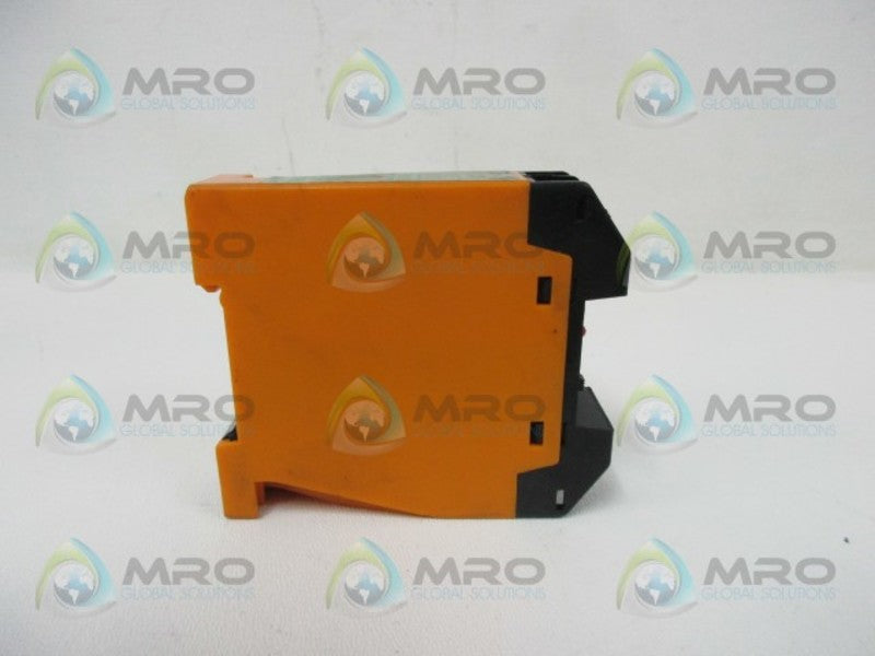 SUNX GA-2 PROXIMITY SENSOR AMPLIFIER  UNMP