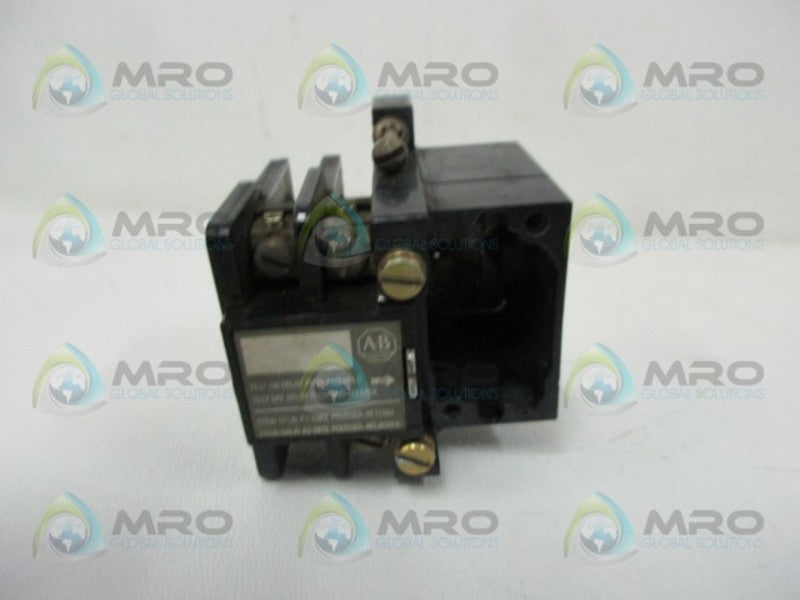 ALLEN BRADLEY 700-NT SER. B RELAY TIMER  UNMP