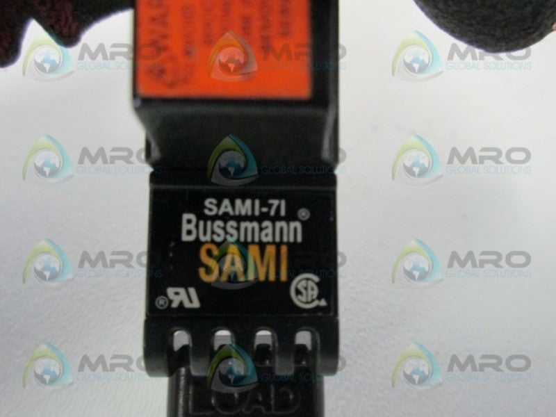BUSSMANN SAMI-71 FUSE COVER  UNMP