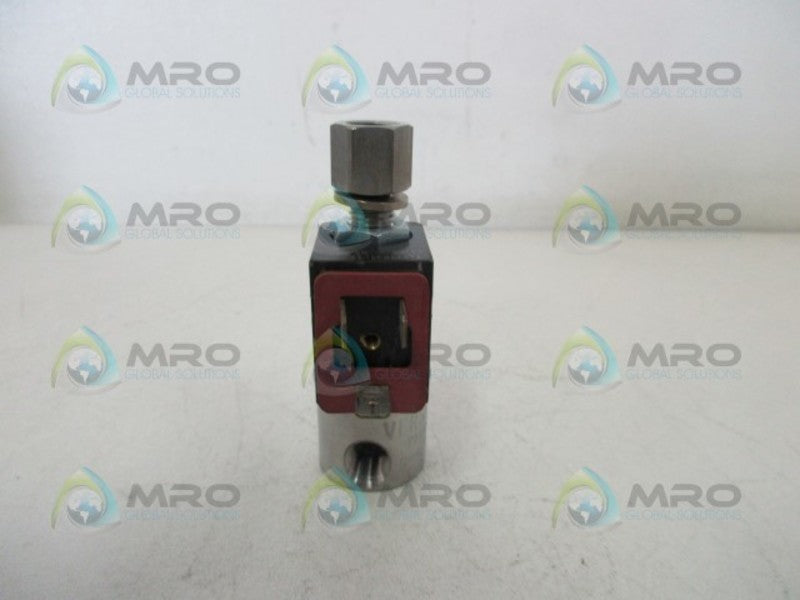 VERSA E5SM-8202-44-H2-3DC-24VDC VALVE (AS PICTURED)  UNMP