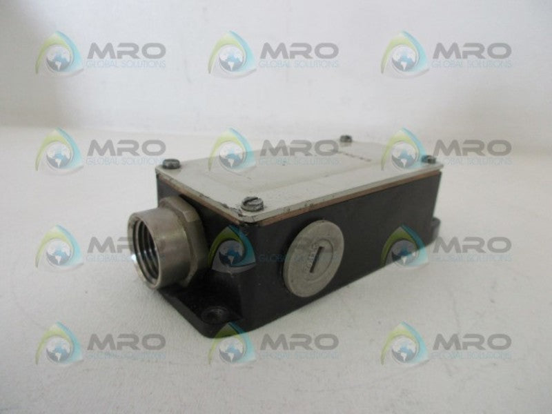 SIEMENS 3SE3404-1GW LIMIT SWITCH  UNMP