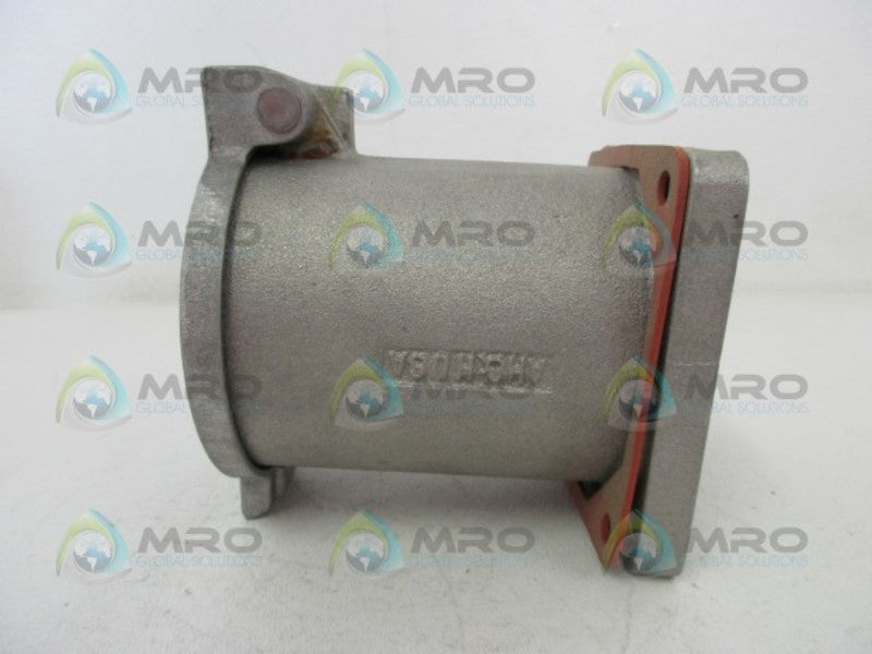 ARROW HART 26420 POWER LOCK RECEPTACLE W/ LIFT LID  NSNP I BOX