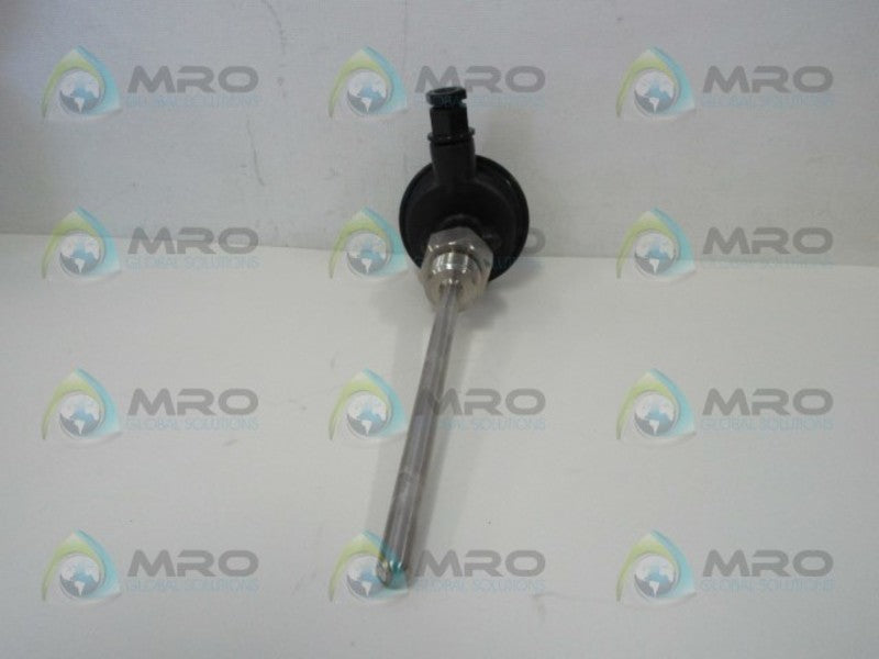 ISOTECH 894H TEMPERATURE TRANSMITTER  UNMP