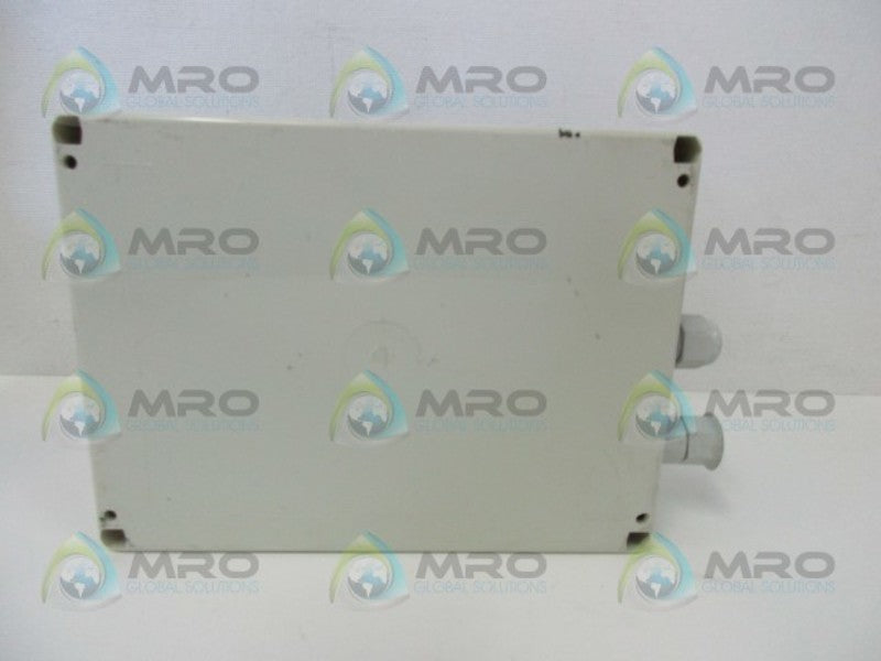 NOVASINA TR200 TEMPERATURE TRANSMITTER  UNMP