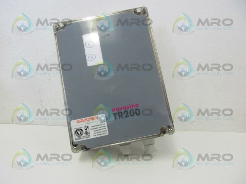 NOVASINA TR200 TEMPERATURE TRANSMITTER  UNMP