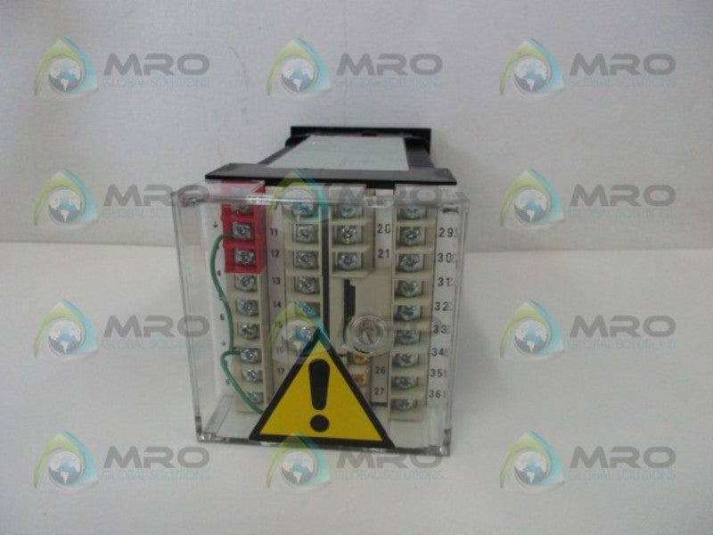 EUROTHERM 815S/RTD/4MA20/NONE/DHD/NONE/NONE/NONE/S/70/-32/100/F/NO/NO/D/N (UNMP)