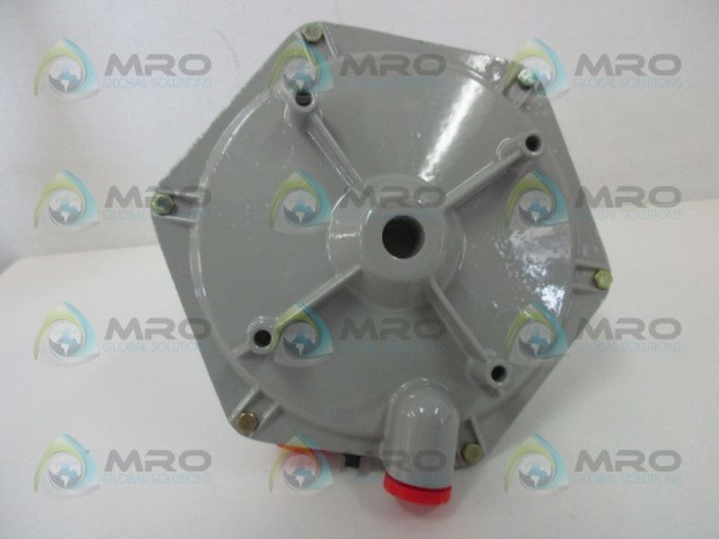 DELTA SERIES 310 PRESSURE DIFFERENCE SWITCH  NSNP