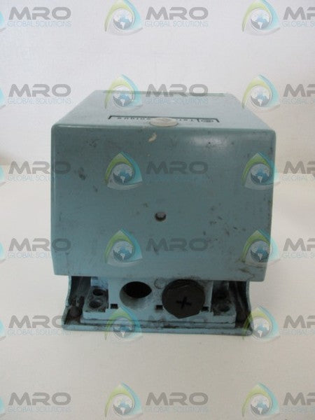 TELEMECANIQUE XPE-M510 FOOT SWITCH  UNMP