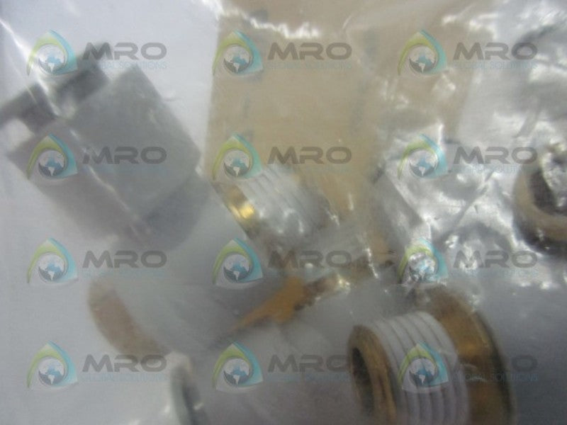 SMC KQ2V10-02S 400-2432 ADAPTER (PKG OF 5)  NSMP