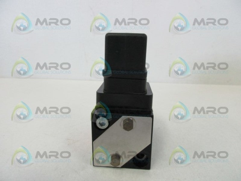 BAILEY & MACKEY 807 PRESSURE SWITCH 0.5-4 BAR  UNMP