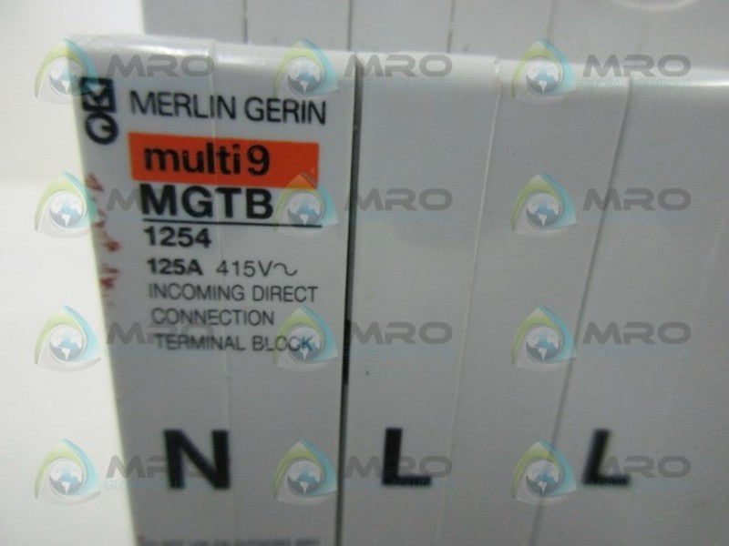 MERLIN GERIN MGTB1254 INCOMING DIRECT CONNECTION TERMINAL BLOCK  UNMP