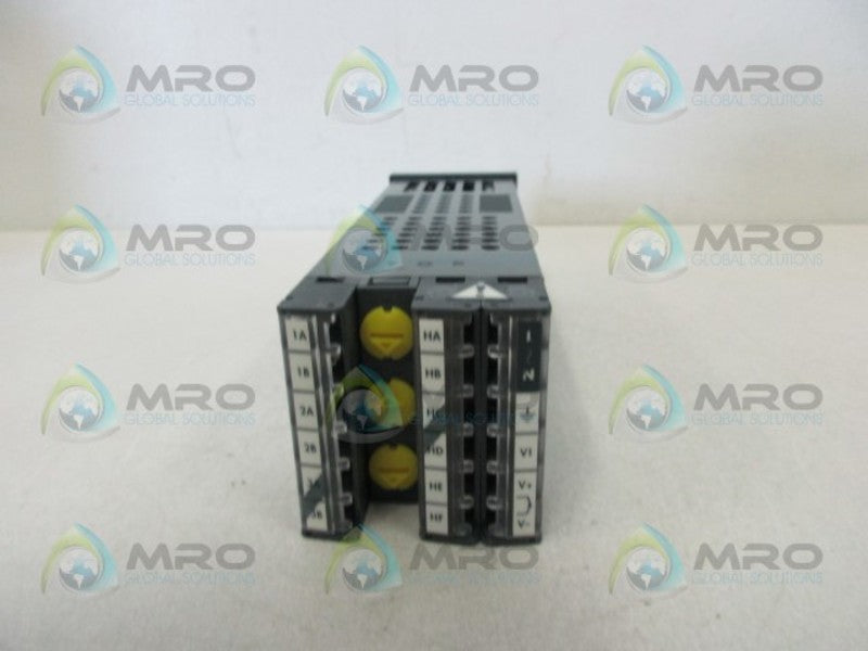 EUROTHERM 2416/CC/VH/H2/XX/V4/XX/ENG/XXXXX/XXXXXX CONTROLLER  NSNP