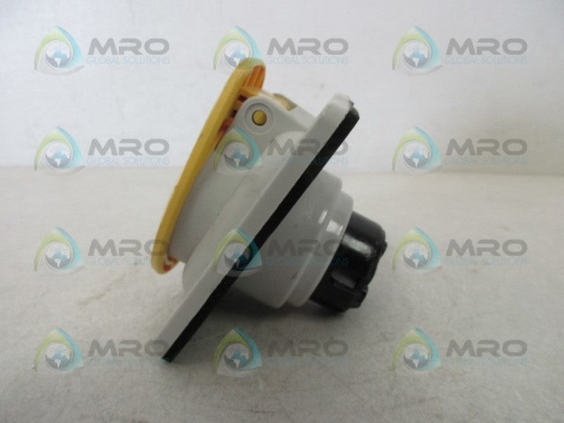 LEGRAND 57610 MOUNTING SOCKET  UNMP