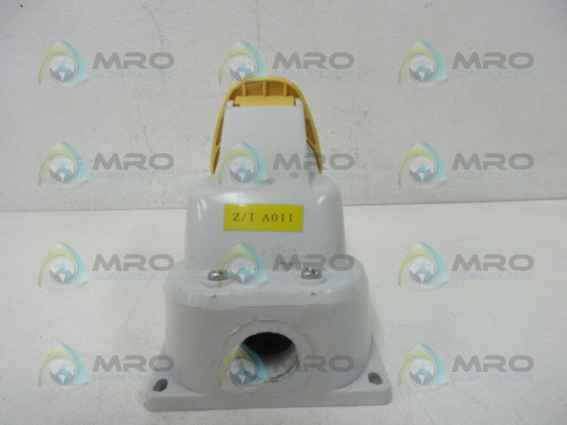 LEGRAND 55350 MOUNTABLE SOCKET  UNMP
