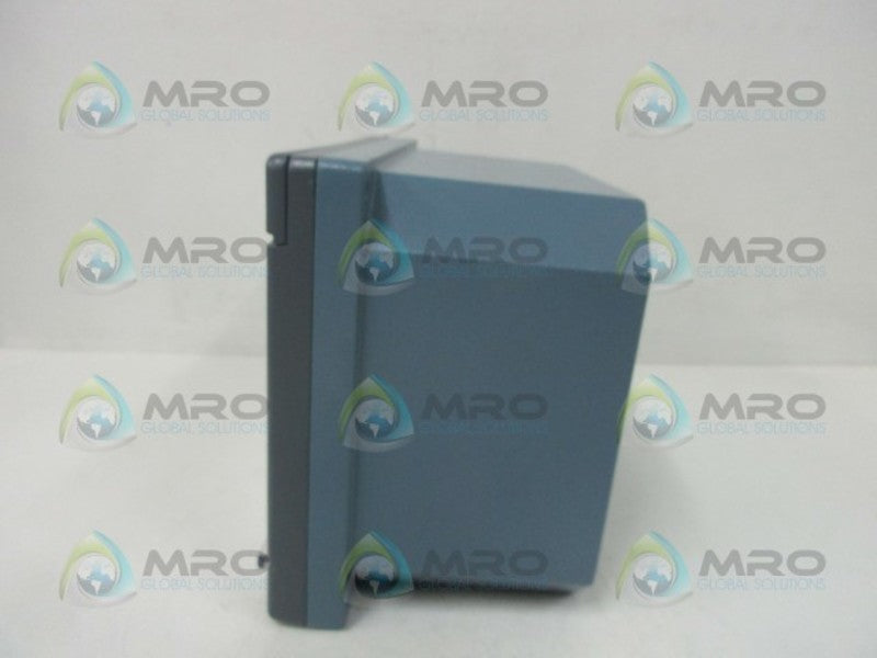 FOXBORO 870ITEC-FXEAA-7 CONDUCTIVITY TRANSMITTER  NSNP