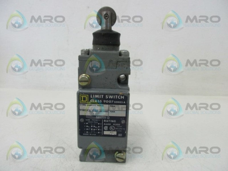SQUARE D 9007-C62D LIMIT SWITCH  UNMP