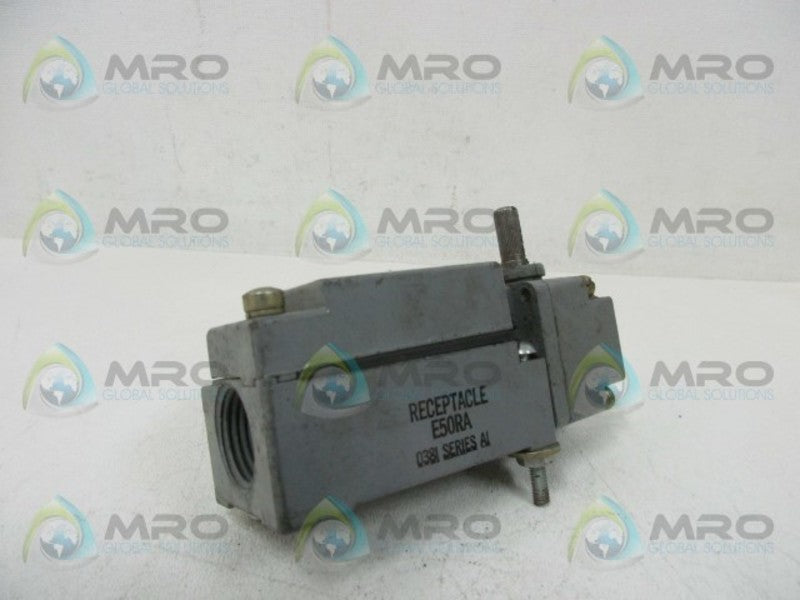 CUTLER HAMMER E50SG LIMIT SWITCH  UNMP