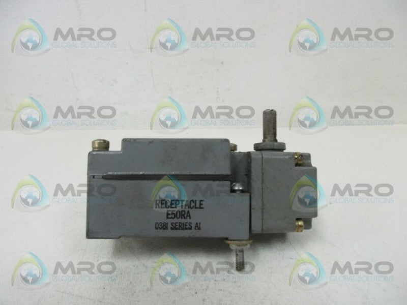 CUTLER HAMMER E50SG LIMIT SWITCH  UNMP