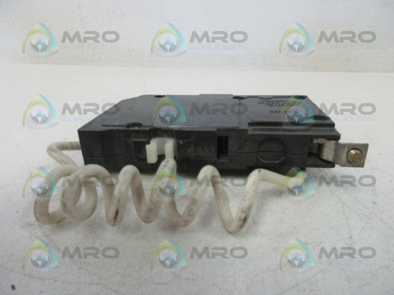 SQUARE D Q0B120 1P 20A CIRCUIT BREAKER  UNMP
