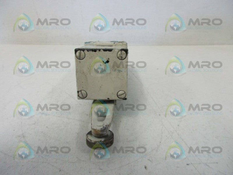 MICRO SWITCH LSYAC3KY-FP LIMIT SWITCH  UNMP