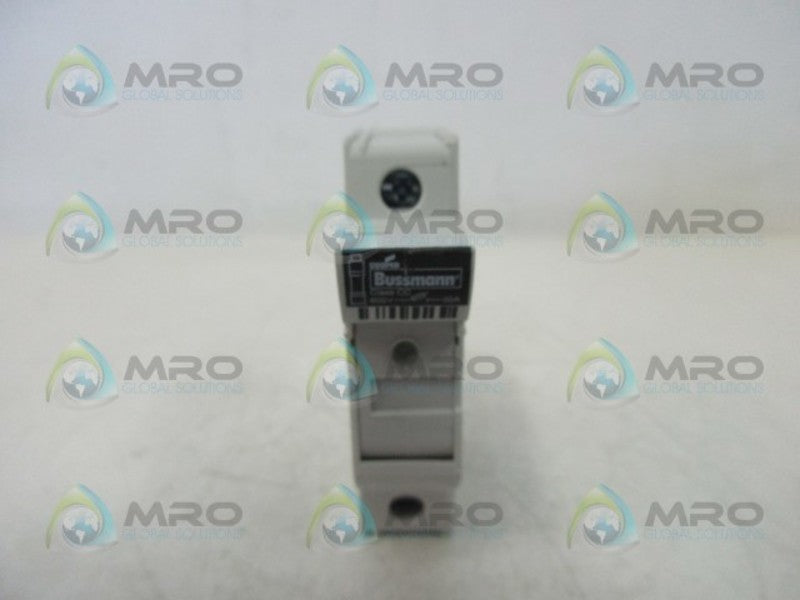BUSSMANN SER. CHCC 600V 30A FUSE HOLDER  UNMP