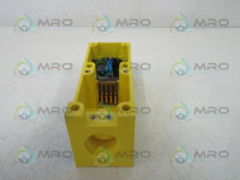 BANNER ENGINEERING DX1MD SCANNER BLOCK  UNMP