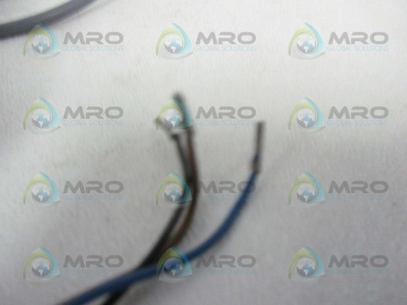 IFM EFECTOR IT5039 INDUCTIVE PROXIMITY SENSOR  UNMP