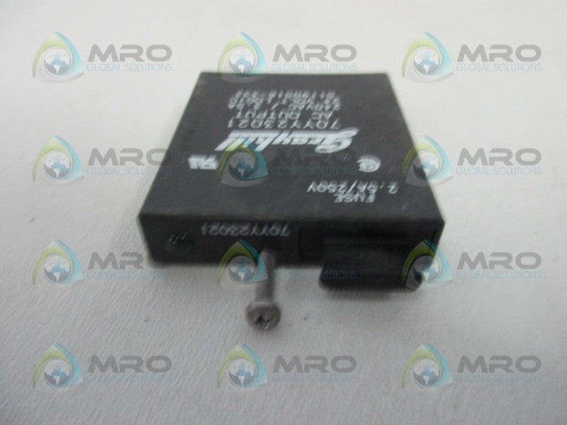 GRAYHILL 70YY23021 I/O MODULE AC OUTPUT  UNMP