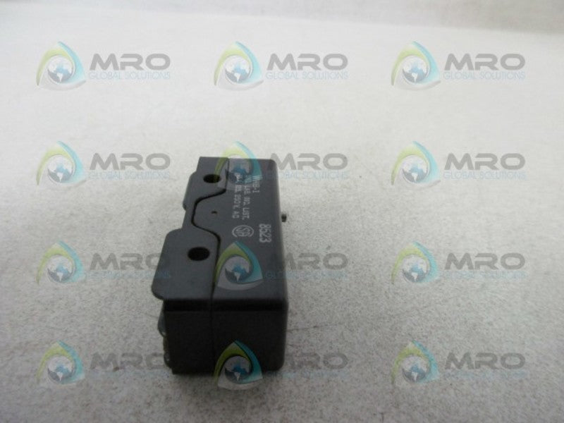 ITT WHB-1 LIMIT SWITCH  UNMP