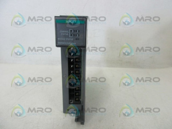 ALLEN BRADLEY 1746-NT4 SER. A F/W 1 (MISSING TERMINAL)  UNMP