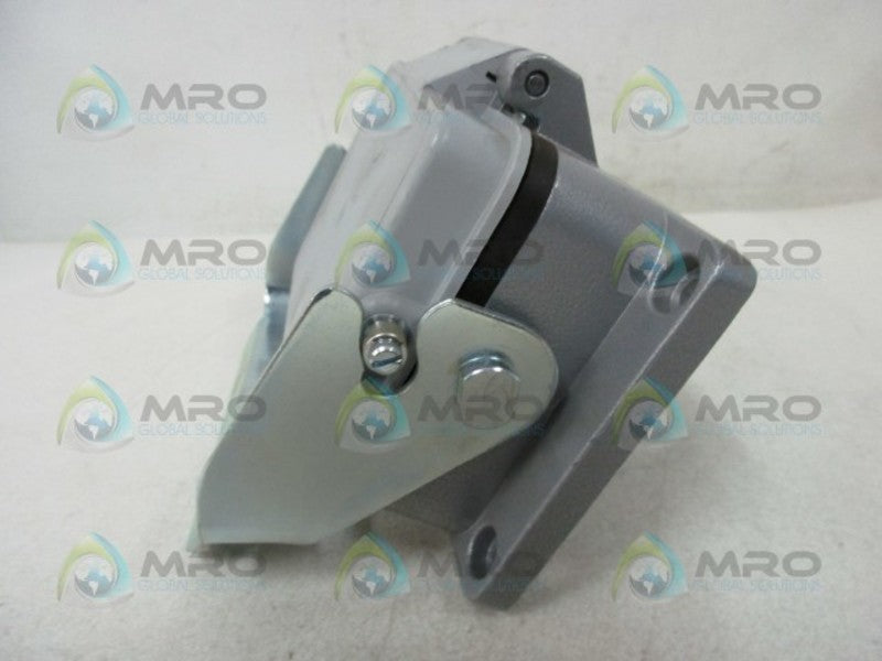 PHOENIX CONTACT HC-B-48-AML PANEL MOUNTING BASE  NSNP