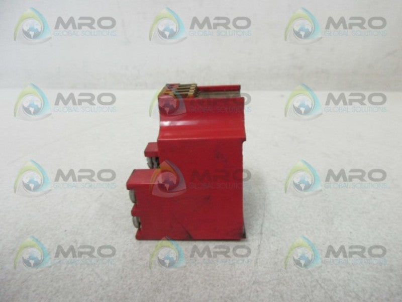 BANNER ENGINEERING PBA 120VAC UNMP