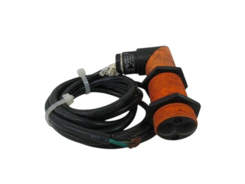 IFM EFECTOR OI0002 DIFFUSE REFLECTION SENSOR (AS PICTURED)  UNMP
