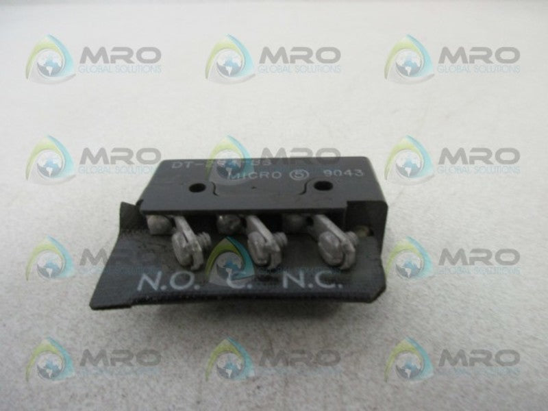 HONEYWELL DT-2R4-B6 MICROSWITCH  UNMP