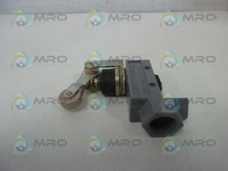 MICRO SWITCH BZV6-2RN2 LIMIT SWITCH (GREY)(AS PICTURED)  NSNP