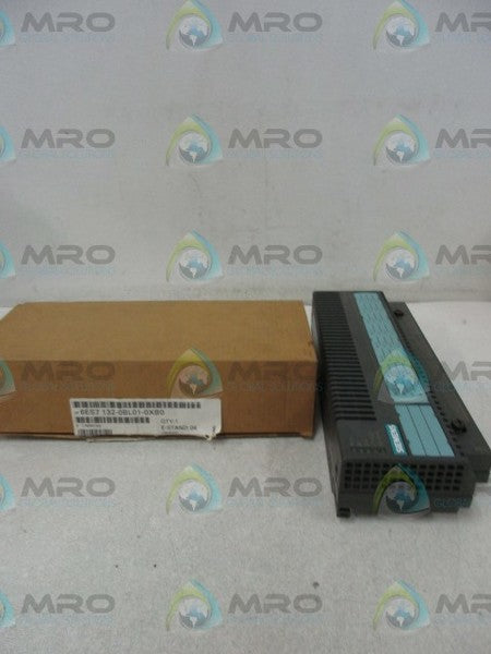 SIEMENS 6ES7-132-0BL01-0XB0 MODULE  UNMP