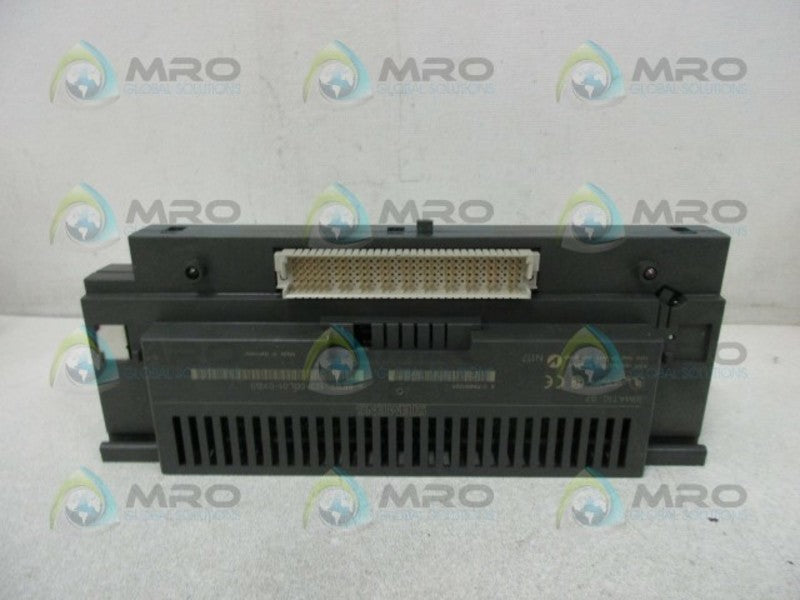 SIEMENS 6ES7-132-0BL01-0XB0 MODULE  UNMP