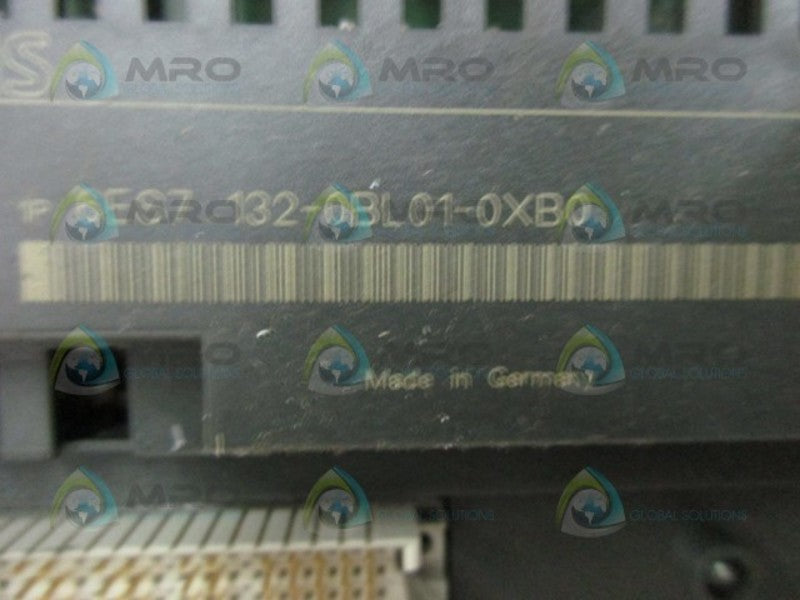 SIEMENS 6ES7-132-0BL01-0XB0 MODULE  UNMP