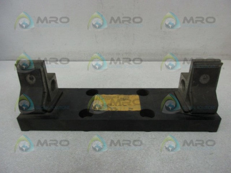 BUSSMANN H60200-1CR FUSE HOLDER 200A 600V  UNMP